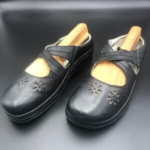 Klogs Black Leather Clogs, Women's Size 9.5M/EUR 40